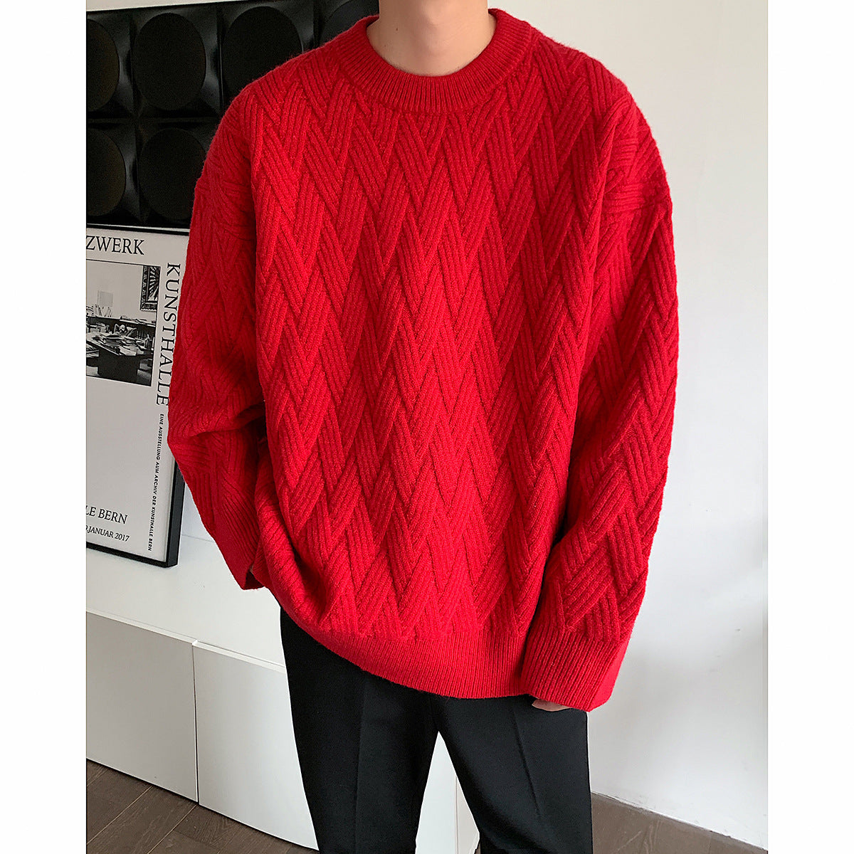 Classic Comfort: Men's Solid Color Non-Pilling Jersey Sweater