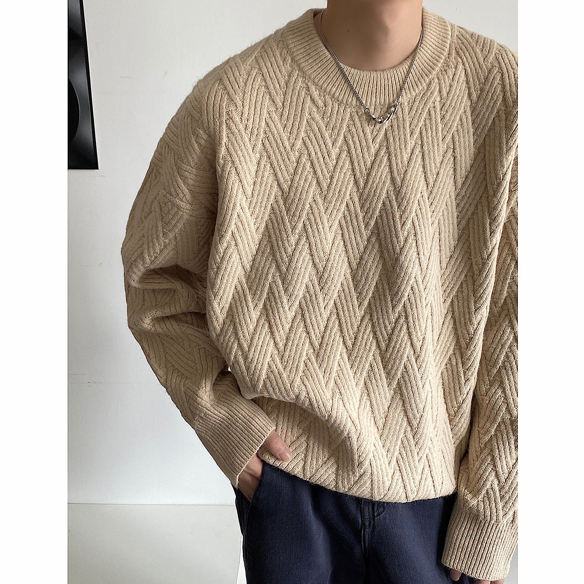 Classic Comfort: Men's Solid Color Non-Pilling Jersey Sweater